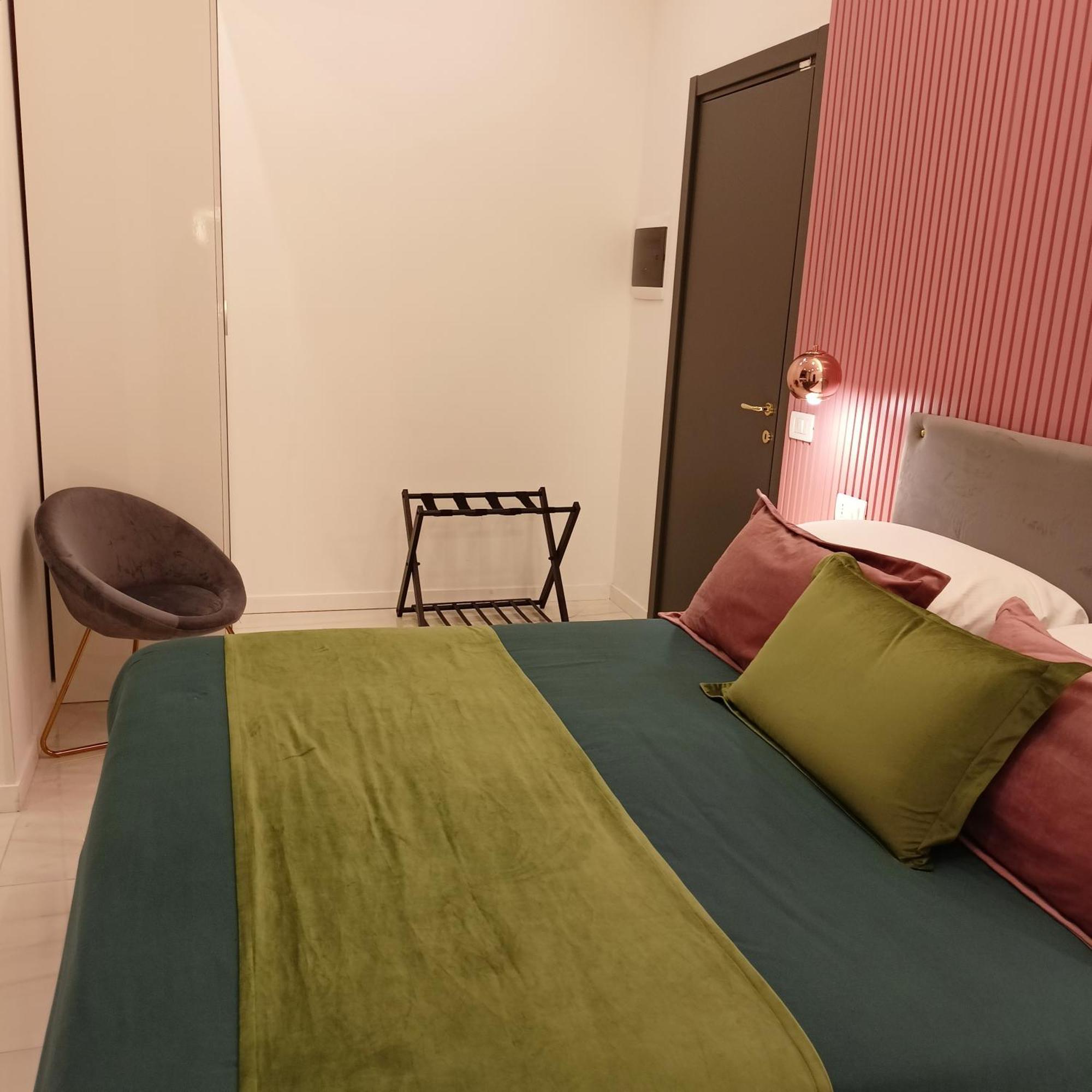 La Lepre Bovio Hotel Naples Exterior photo